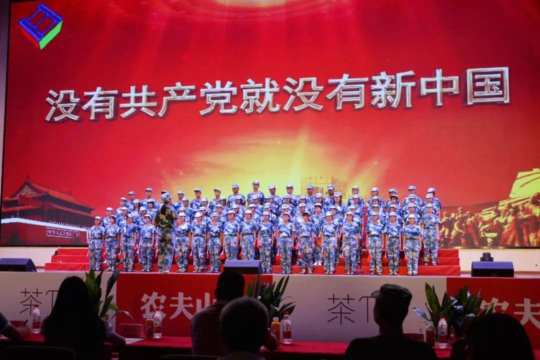 “孤星”烽烟再起,特朗普力挺德州,联邦政府与州权博弈实录